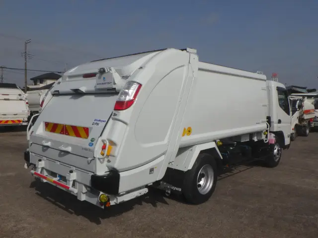 三菱 キャンター 2PG-FEB90(2WD)の写真4