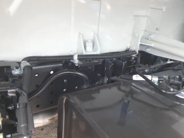 三菱 キャンター 2PG-FEB90(2WD)の写真15