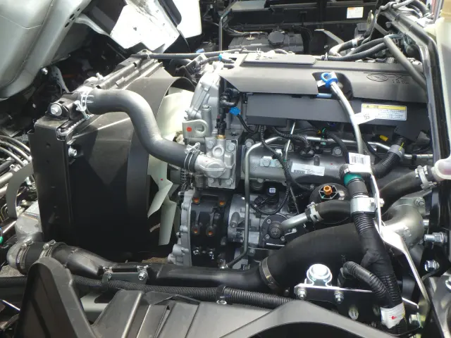 三菱 キャンター 2PG-FEB90(2WD)の写真18