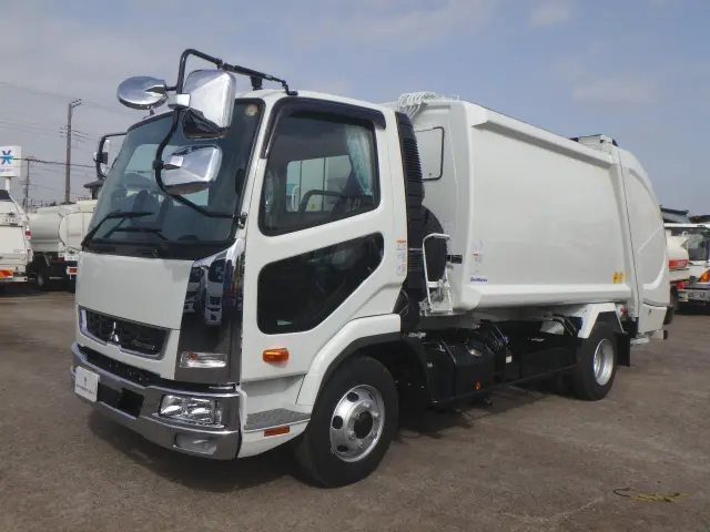 三菱 ファイター 2KG-FK72F(2WD)の写真1