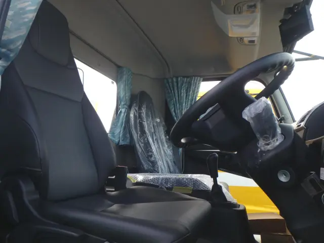 三菱 ファイター 2KG-FK72F(2WD)の写真17