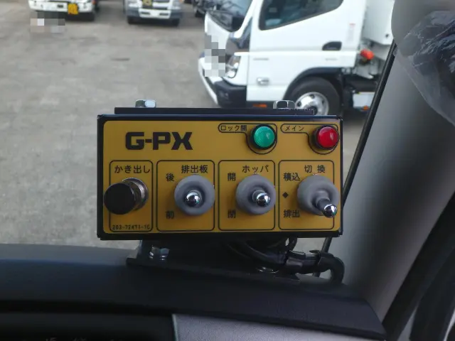 三菱 ファイター 2KG-FK72F(2WD)の写真21