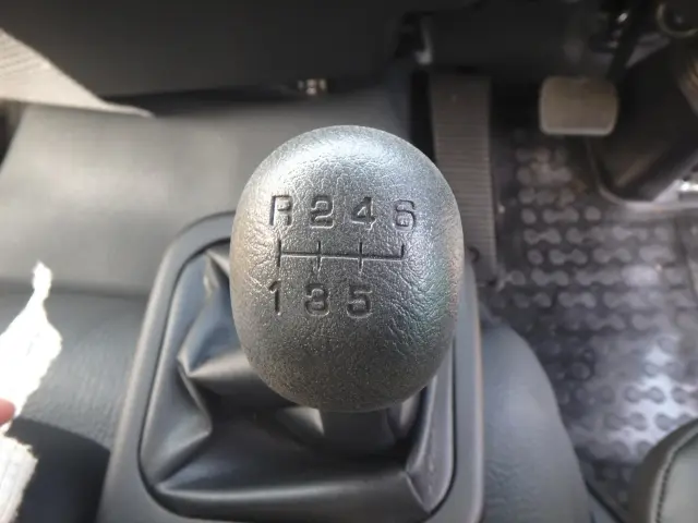 三菱 ファイター 2KG-FK72F(2WD)の写真23