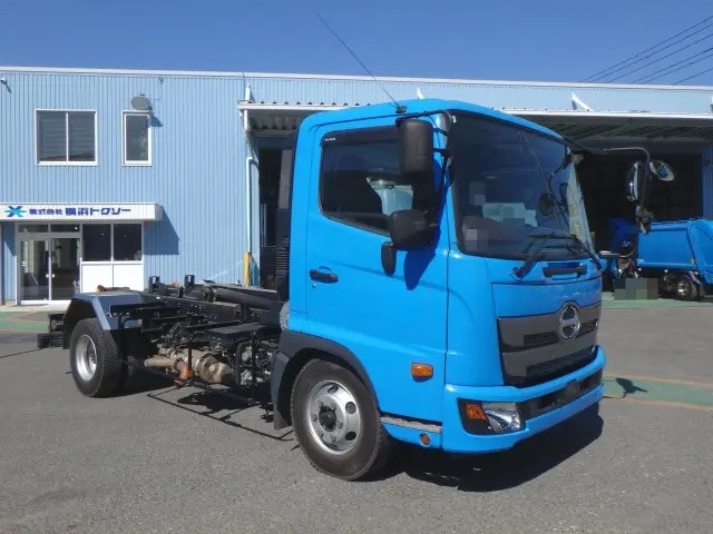 日野 レンジャー 2KG-FC2ABA(2WD)の写真3