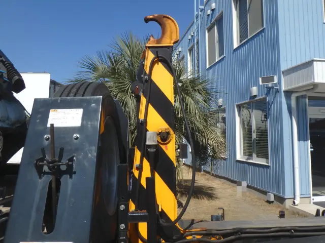 日野 レンジャー 2KG-FC2ABA(2WD)の写真13