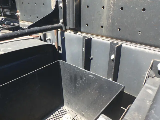 日野 レンジャー 2KG-FC2ABA(2WD)の写真14