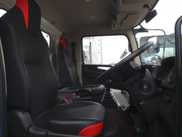 日野 レンジャー 2KG-FC2ABA(2WD)の写真20