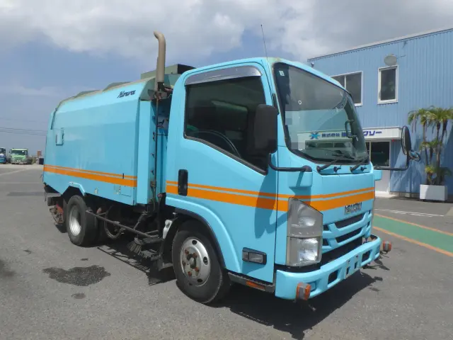 いすゞ エルフ TPG-NMR85N(2WD)の写真3