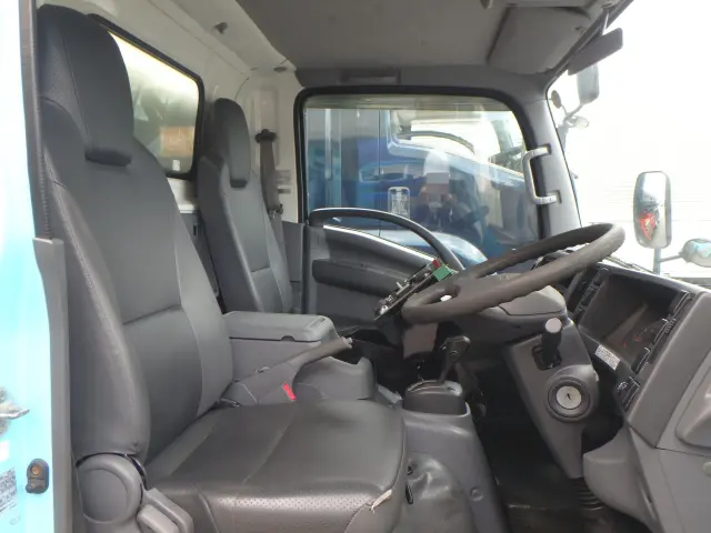 いすゞ エルフ TPG-NMR85N(2WD)の写真21