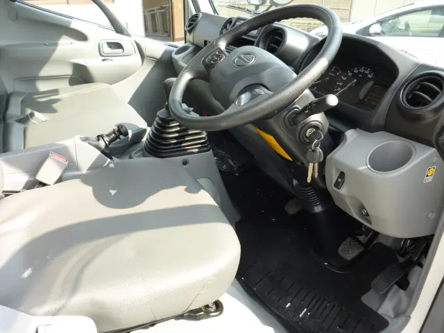日野 デュトロ 2KG-XZU640F(2WD)の写真16
