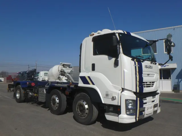 いすゞ ギガ QKG-CYE60BM(6x4)の写真3