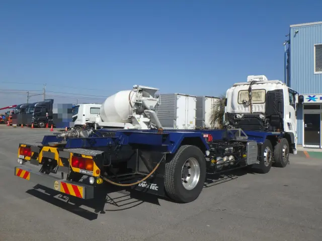 いすゞ ギガ QKG-CYE60BM(6x4)の写真4