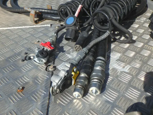 UD クオン 2RG-GK5DAB(2WD)の写真10