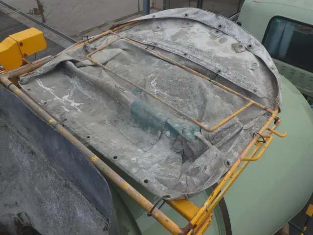 いすゞ フォワード TKG-FRR90S2(2WD)の写真7