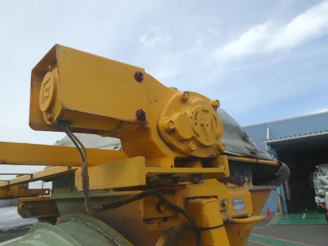 いすゞ フォワード TKG-FRR90S2(2WD)の写真11