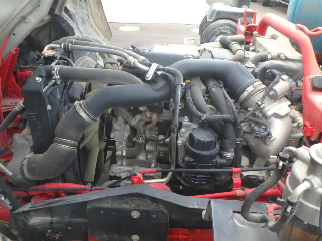 いすゞ フォワード TKG-FRR90S2(2WD)の写真18