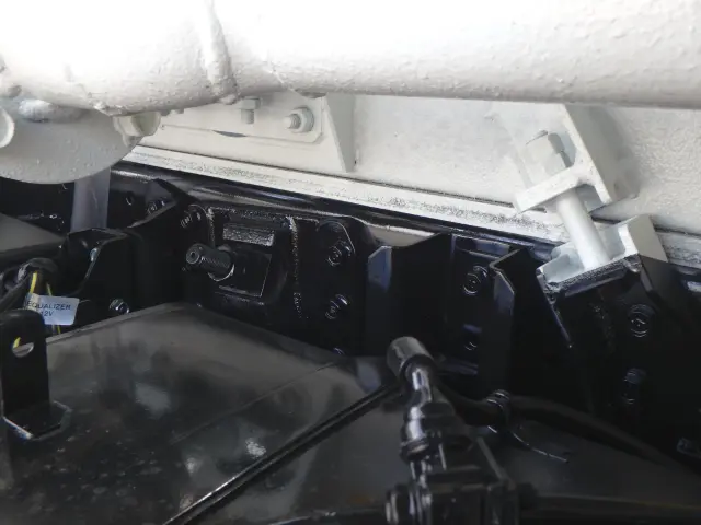 三菱 キャンター 2RG-FGA50(4WD)の写真15