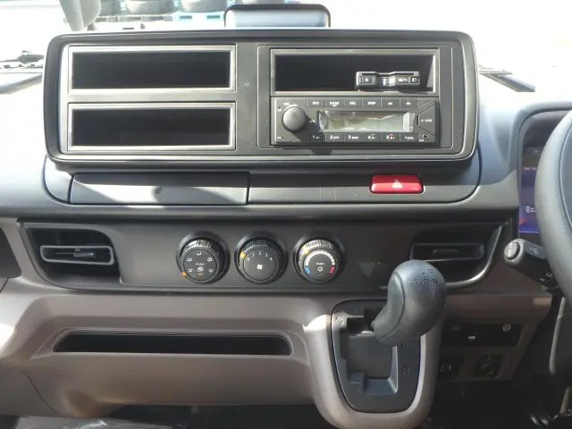 三菱 キャンター 2RG-FGA50(4WD)の写真23