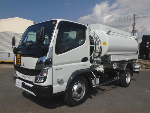 三菱 キャンター 2PG-FEA80(2WD)の写真1