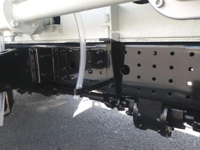 三菱 キャンター 2PG-FEA80(2WD)の写真14