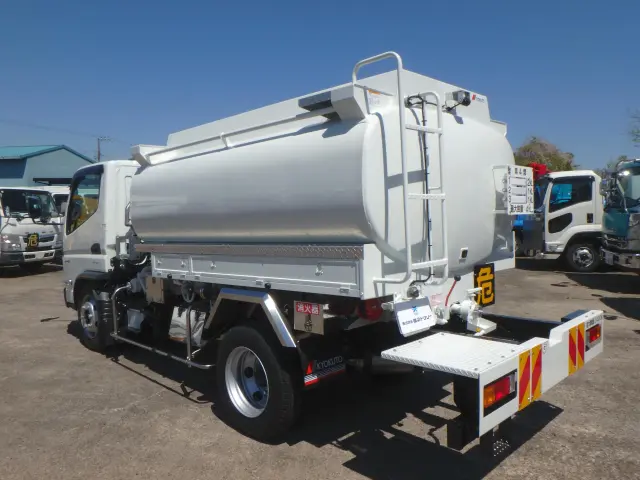 三菱 キャンター 2PG-FEA80(2WD)の写真2