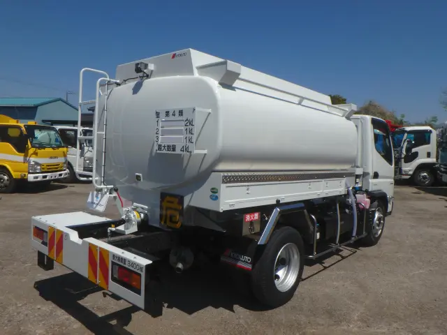三菱 キャンター 2PG-FEA80(2WD)の写真4