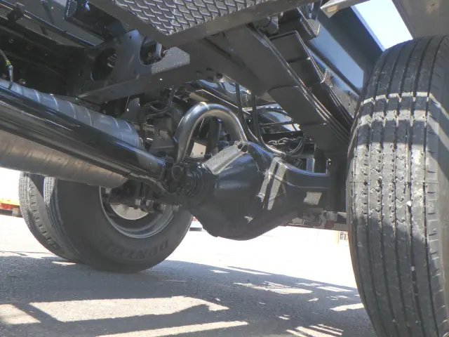 三菱 キャンター 2PG-FEBS0(2WD)の写真15