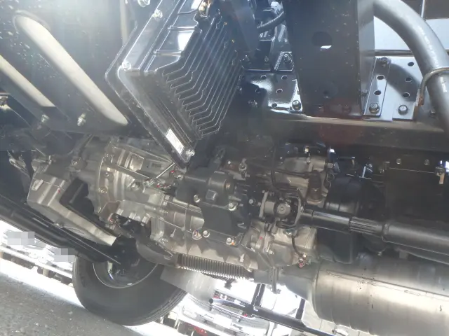 三菱 キャンター 2PG-FEBS0(2WD)の写真16