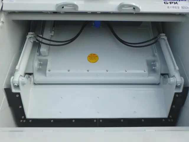 三菱 ファイター 2KG-FK62F(2WD)の写真10