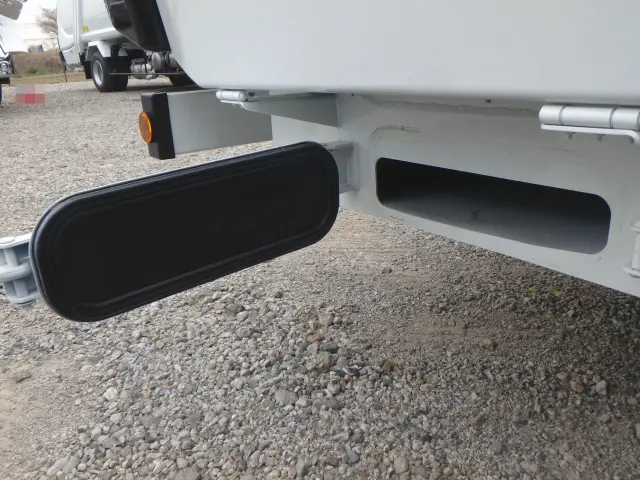 三菱 ファイター 2KG-FK62F(2WD)の写真13