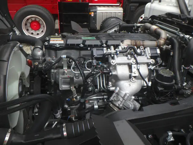 三菱 ファイター 2KG-FK62F(2WD)の写真18