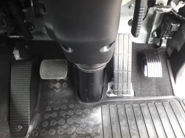 三菱 ファイター 2KG-FK62F(2WD)の写真26