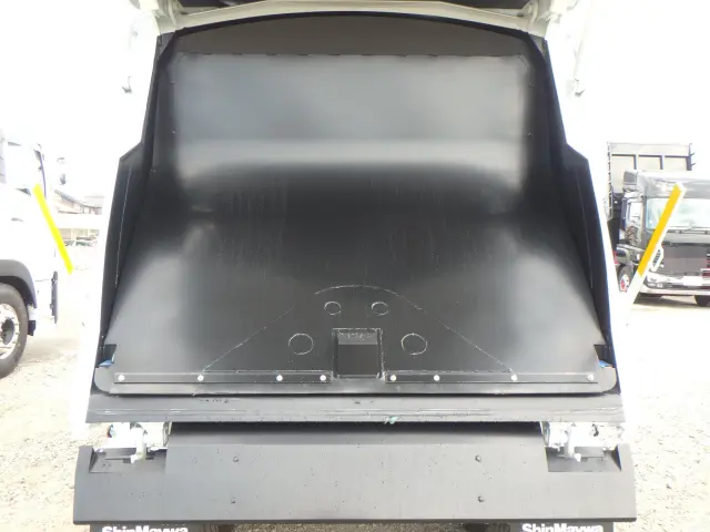 三菱 ファイター 2KG-FK72F(2WD)の写真10