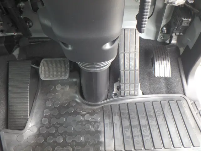 三菱 ファイター 2KG-FK72F(2WD)の写真26