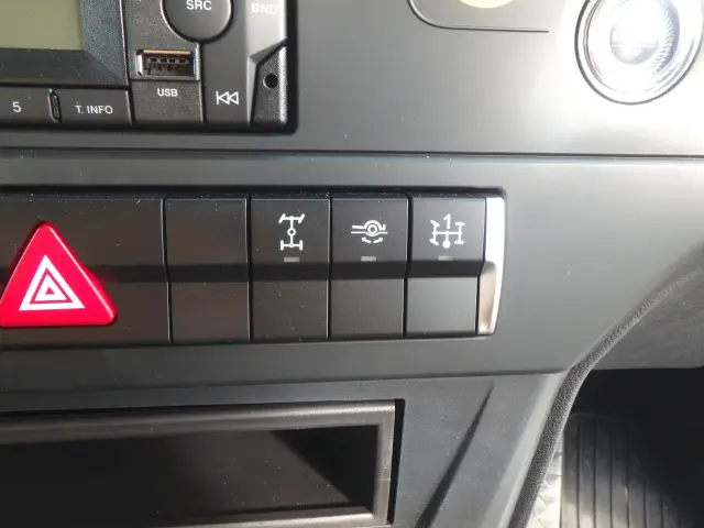 三菱 スーパーグレート 2PG-FS80VZ(8x4)の写真21