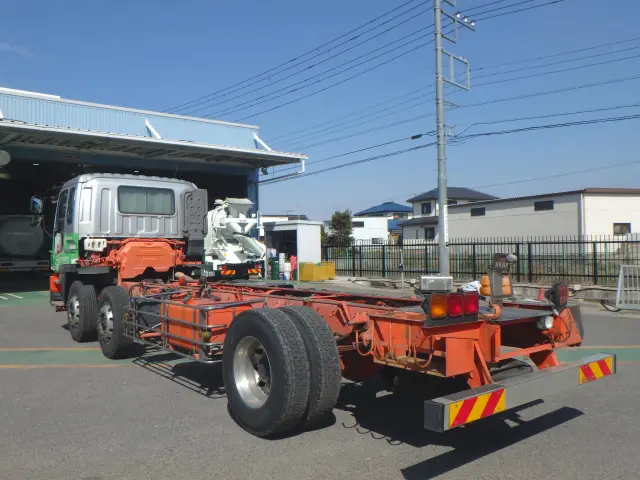 いすゞ ギガ QKG-CYG77AM(その他)の写真2