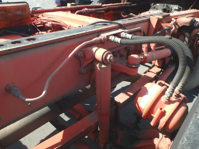 いすゞ ギガ QKG-CYG77AM(その他)の写真9