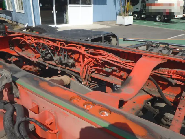 いすゞ ギガ QKG-CYG77AM(その他)の写真12