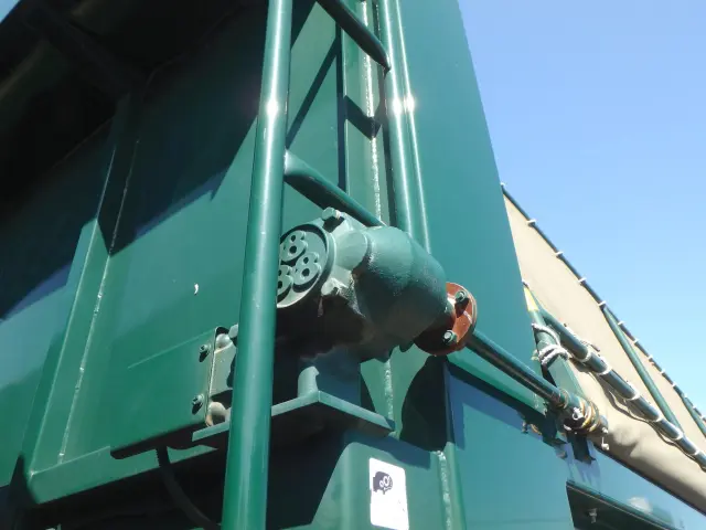 日野 プロフィア 2DG-FS1AGA(6x4)の写真11