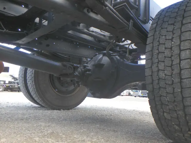 いすゞ フォワード TKG-FRR90S2(2WD)の写真15