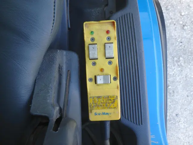 いすゞ フォワード TKG-FRR90S2(2WD)の写真22