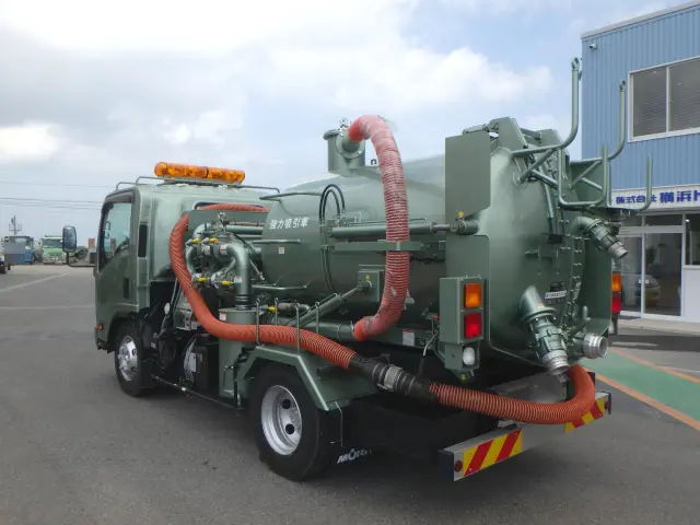 いすゞ エルフ 2PG-NPR88YN(2WD)の写真2