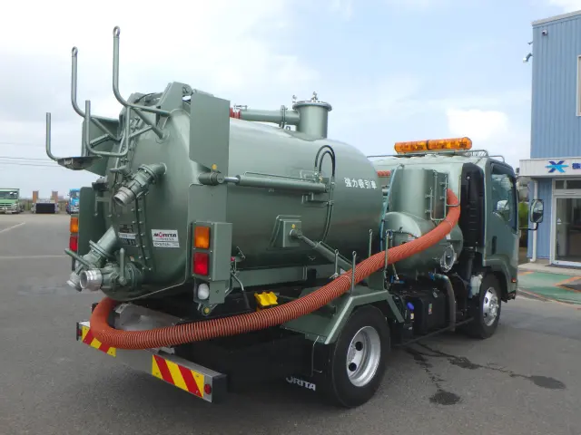 いすゞ エルフ 2PG-NPR88YN(2WD)の写真4