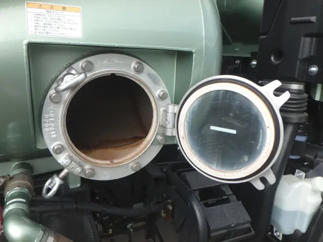 いすゞ エルフ 2PG-NPR88YN(2WD)の写真10