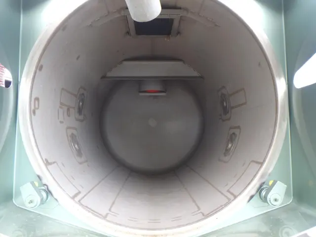 いすゞ エルフ 2PG-NPR88YN(2WD)の写真12