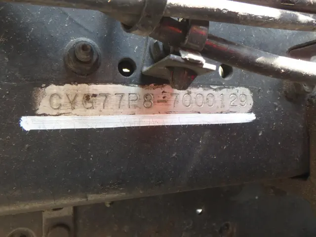 いすゞ ギガ PDG-CYG77P8(6x2)の写真17