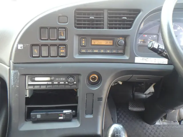 いすゞ ギガ PDG-CYG77P8(6x2)の写真23