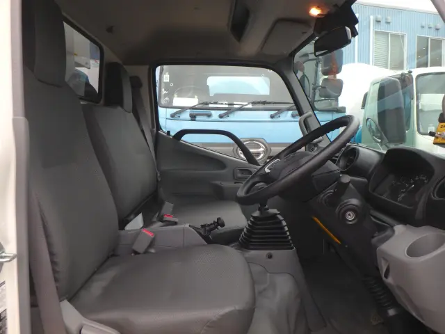 トヨタ ダイナ 2KG-XZU605A(2WD)の写真20