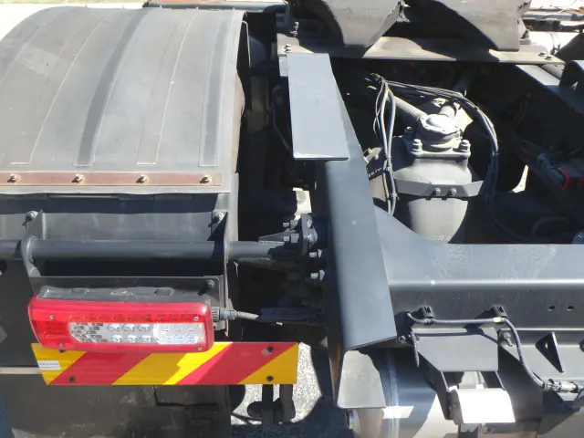 ＵＤ クオン 2RG-GK5DAB(2WD)の写真10