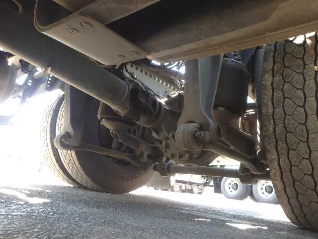 ＵＤ クオン 2RG-GK5DAB(2WD)の写真14